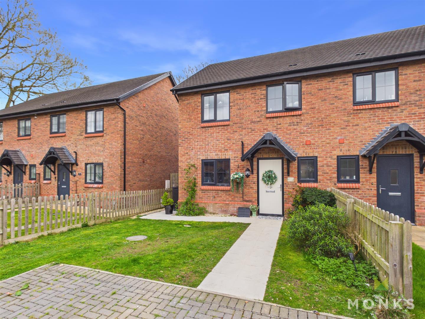 5D Ash Grove, Shrewsbury, SY4 5RW For Sale